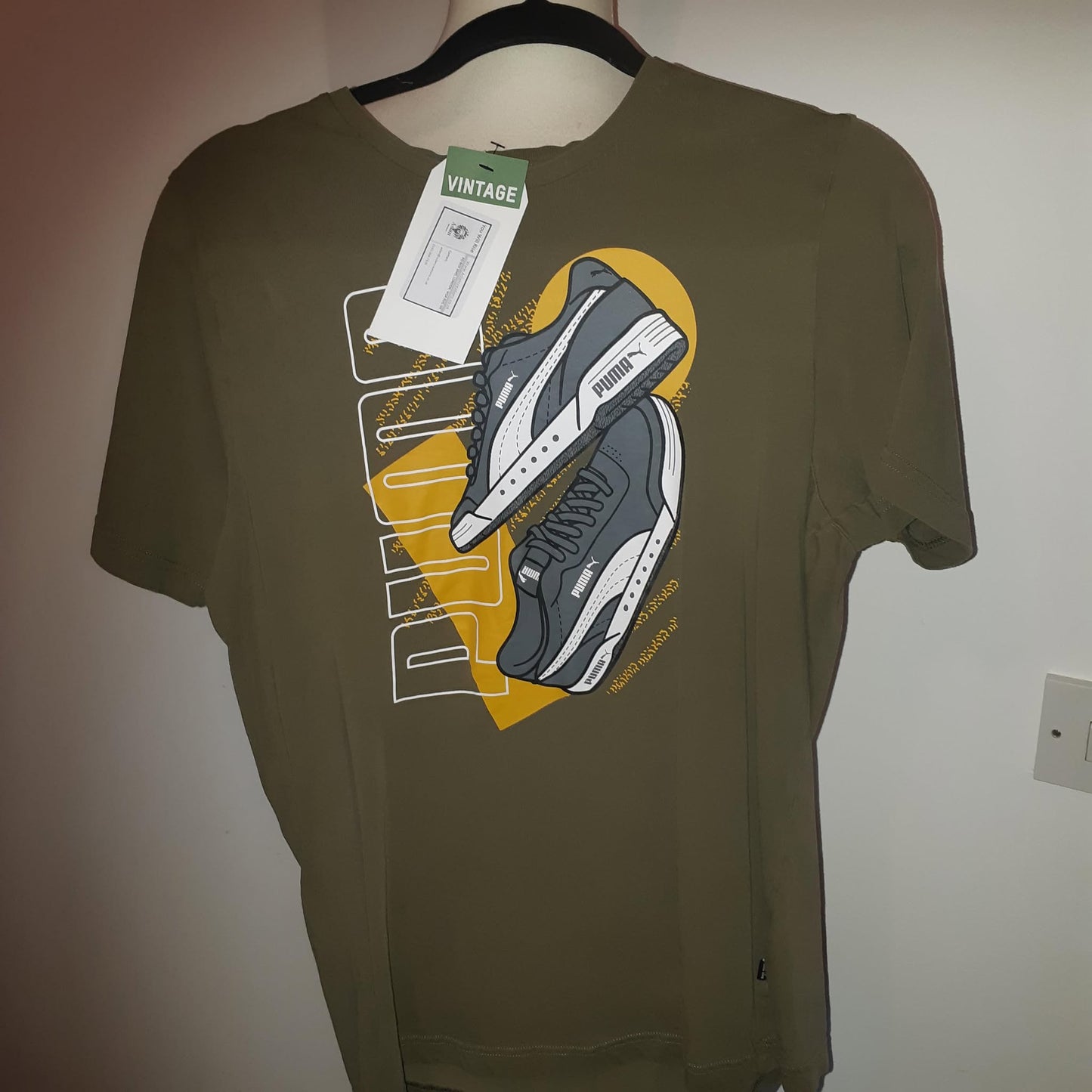 Puma Medium Unisex T-Shirt (pre-used)