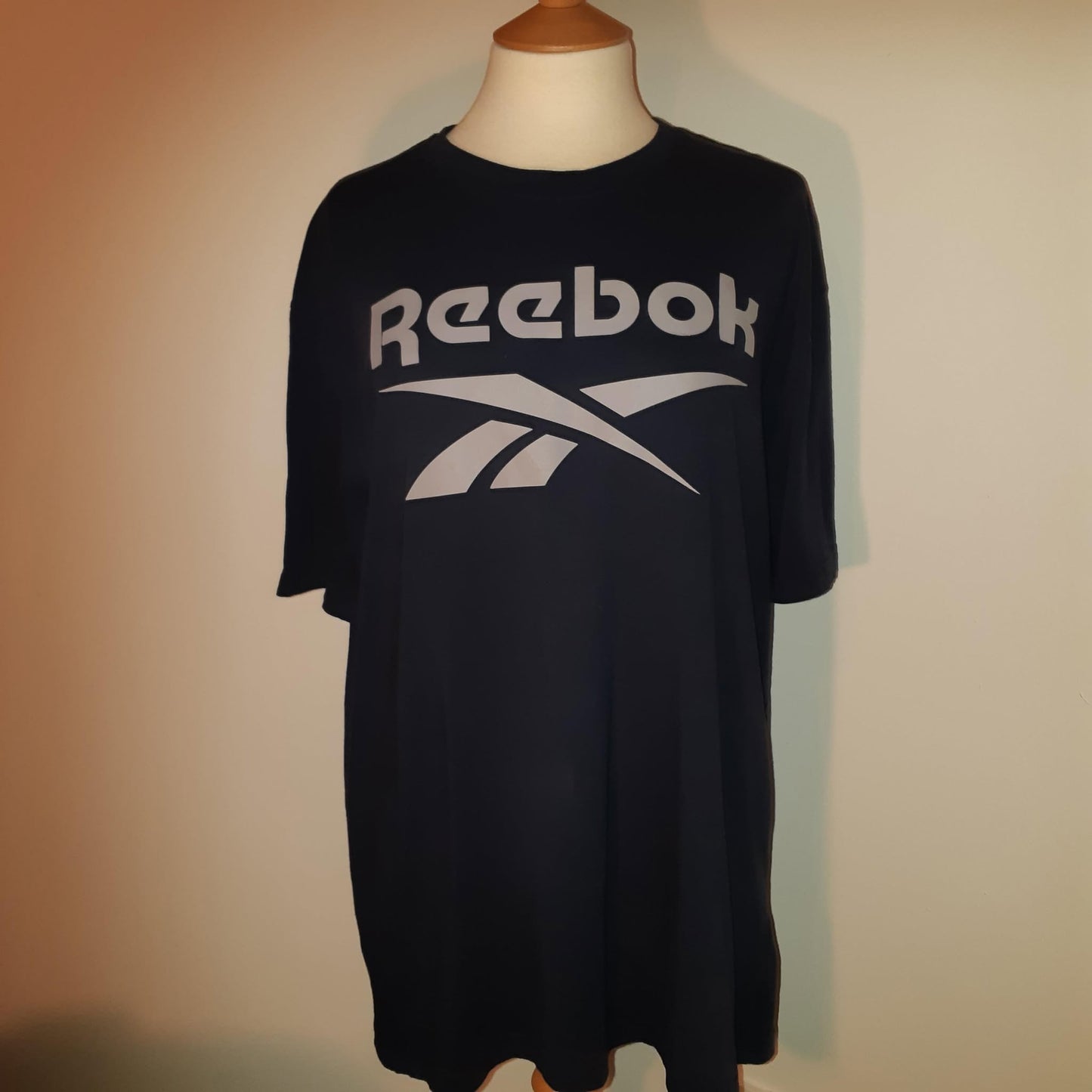 Men's Reebok Navy Blue Large T-Shirt