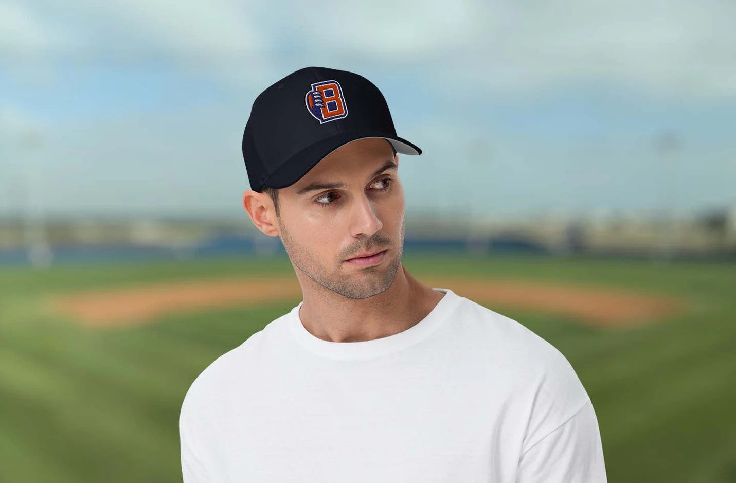 Sports cap with lion logo