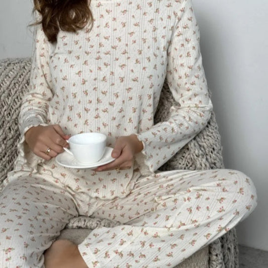 Women's Spring And Summer Floral Print Bell Sleeve Round Neck Top Wide Leg Pants Home Wear Suit