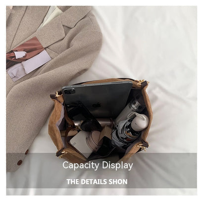 Popular Retro Simple Shoulder Bag Women's Commuter