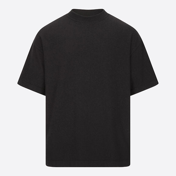 HEAVYWEIGHT BLACK TEE