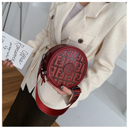 Crossbody small round bag