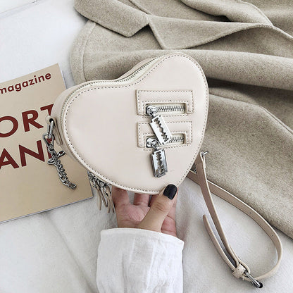 Chain Love Shoulder Bag