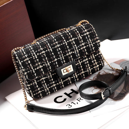 Single Shoulder Chain Small Square Bag