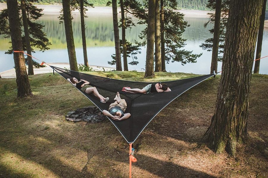 Multi-Person Hammock Three Point Design Portable Hammock Multi-functional Triangle Aerial Mat with three people relaxing outdoors.
