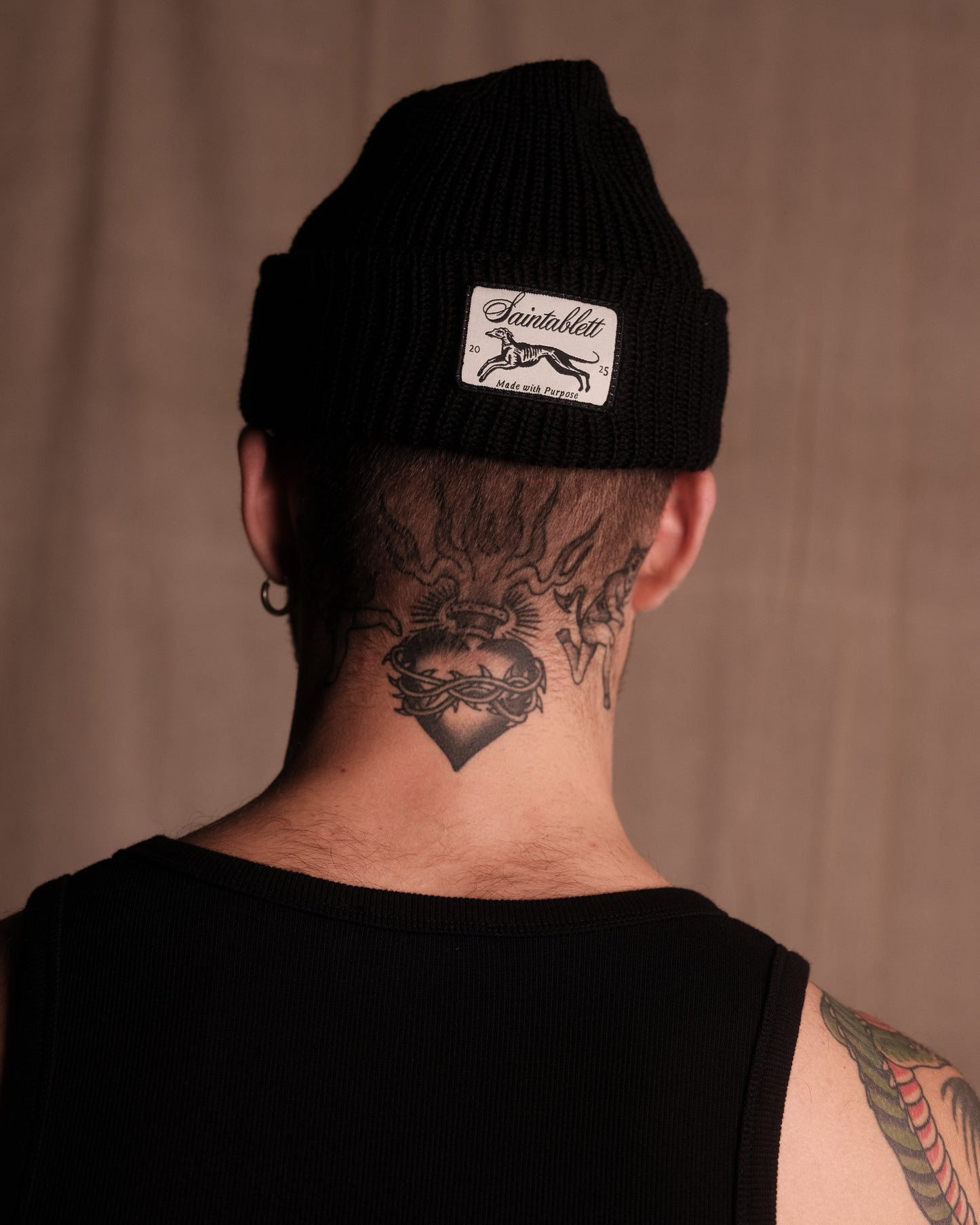 WATCHCAP 002 - Black Dog