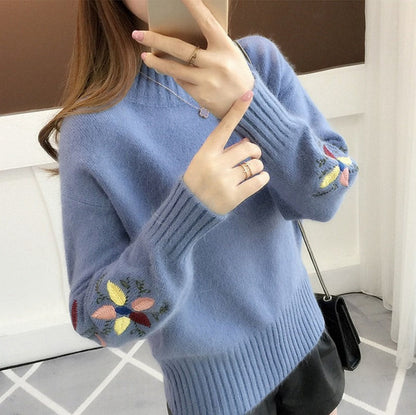 Loose Embroidered Knitwear