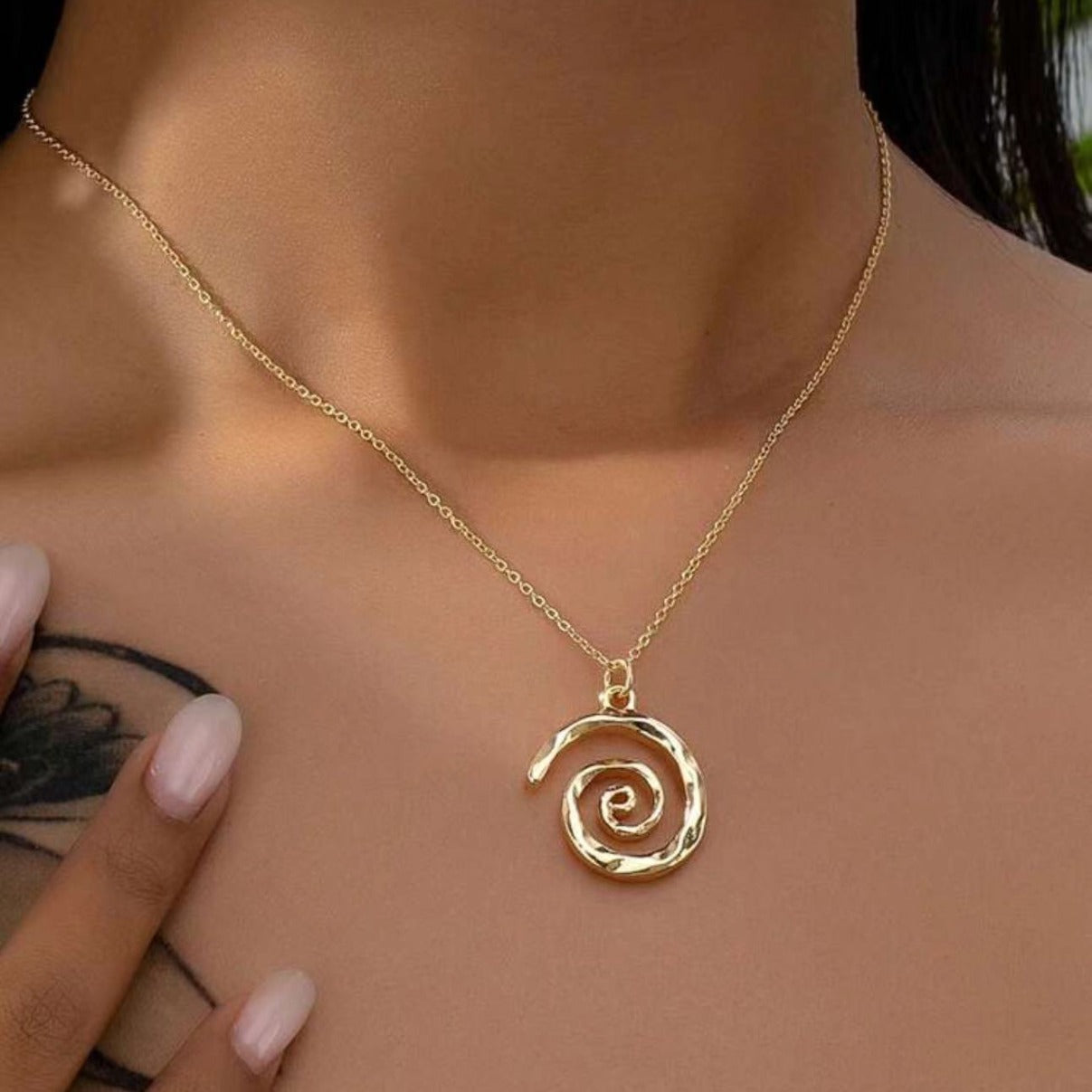 Niche Design Ladies' Sophisticated Collarbone Chain