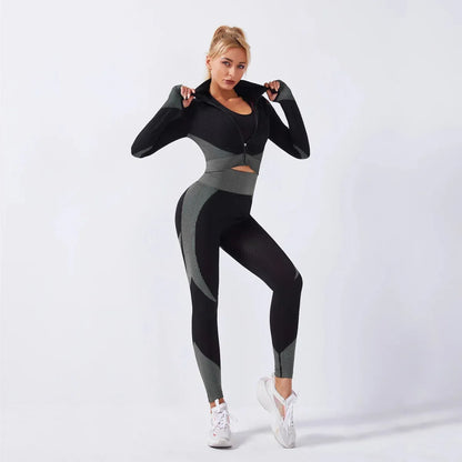 3-Piece Seamless Yoga Set for Women - Elastic Gym Outfit for Fitness and Yoga