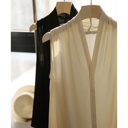 French-style Elegant And Chic Halter-neck Smooth Camisole