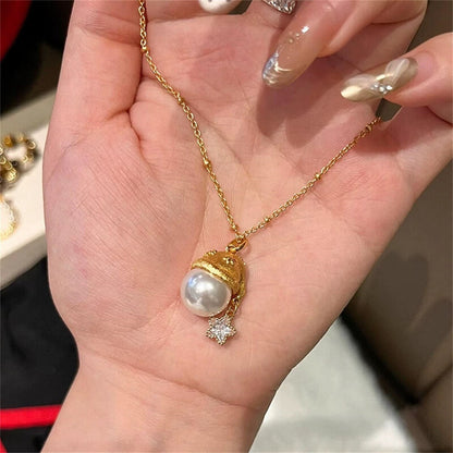 Romantic Pearl Christmas Hat XINGX Necklace Special-interest Design Exquisite Retro Affordable Luxury Clavicle Chain