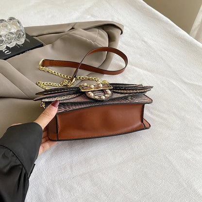 2024 New Handmade Rivet Butterfly Wing Crossbody Bag Women Designer Handbag And