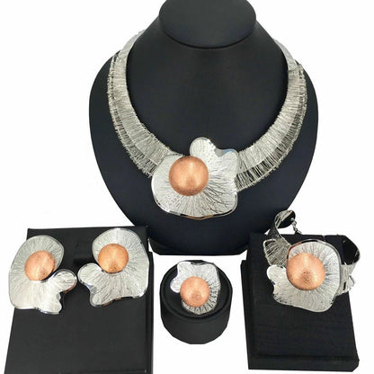 Fashion Dubai Gold-Plated Jewelry Set Simple Style African Necklace All Copper