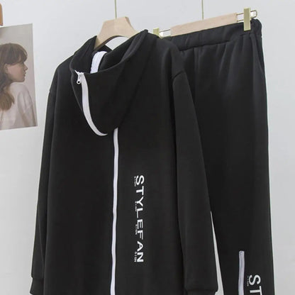 Women's Fashionable Tracksuit Set