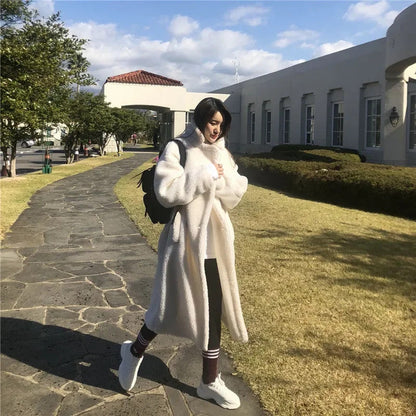 Women's Lamb Fur Coat Warm Autumn Winter Outerwear Jacket