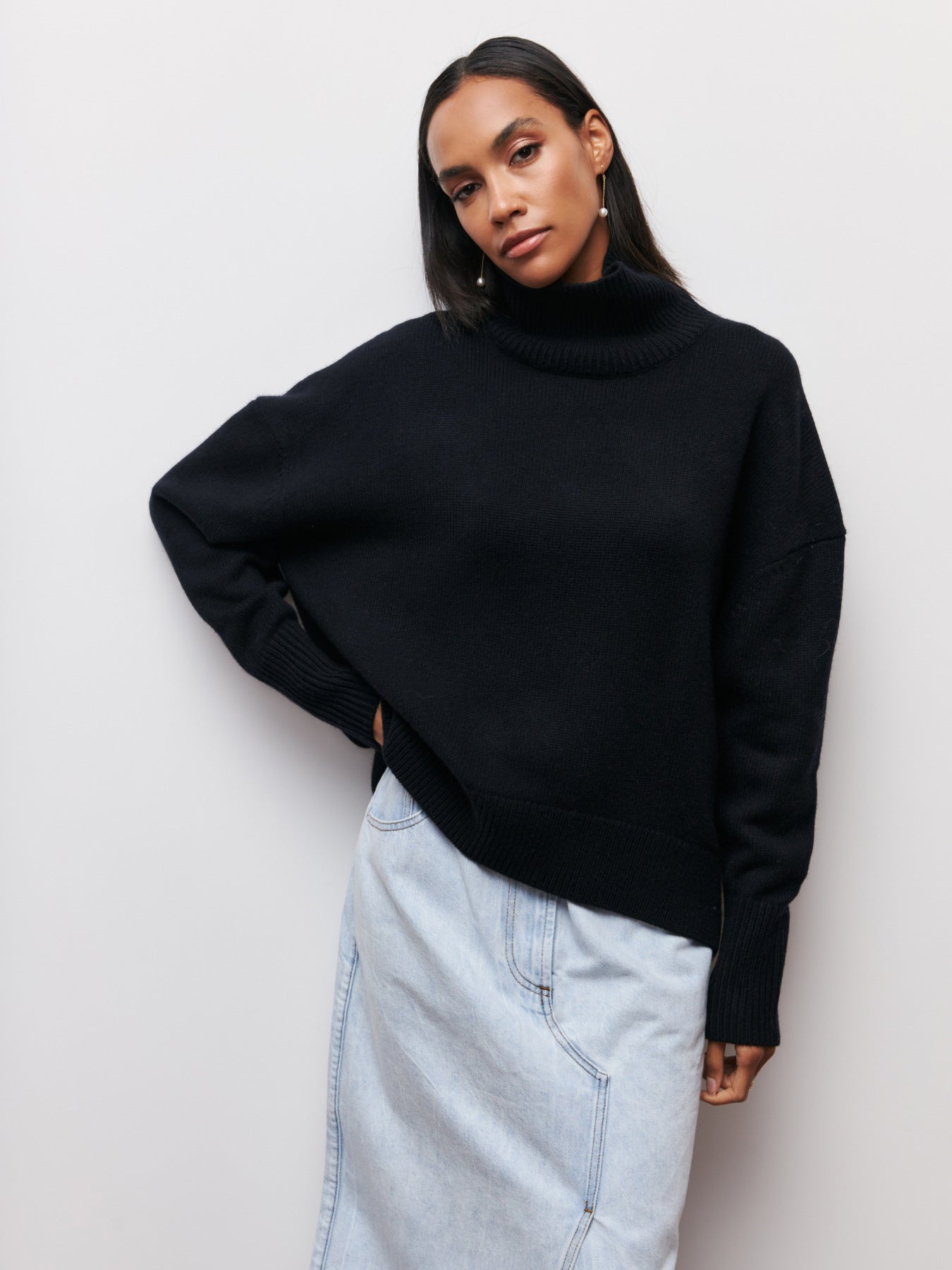 Women's Turtleneck Sweater - Soft Long Sleeve Pullover for Winter | Premium Knit Top