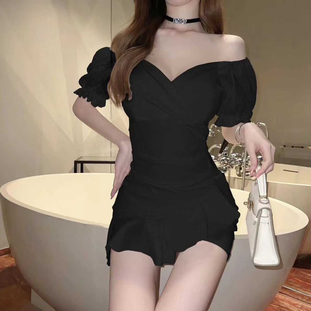 Fitted Waist-cinching Figure-flattering Plus-size Hip-hugging Dress