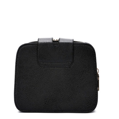 Chain shoulder bag