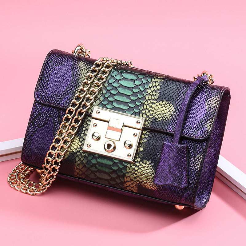 Lock chain small square bag