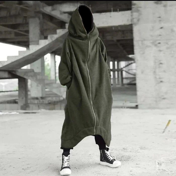 Bravecape | Unisex long-sleeved coat with hood