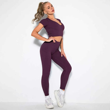 Seamless Sexy 2 Piece Active Wear Set - Women's U V Neck Gym Leggings & Top for Yoga & Fitness