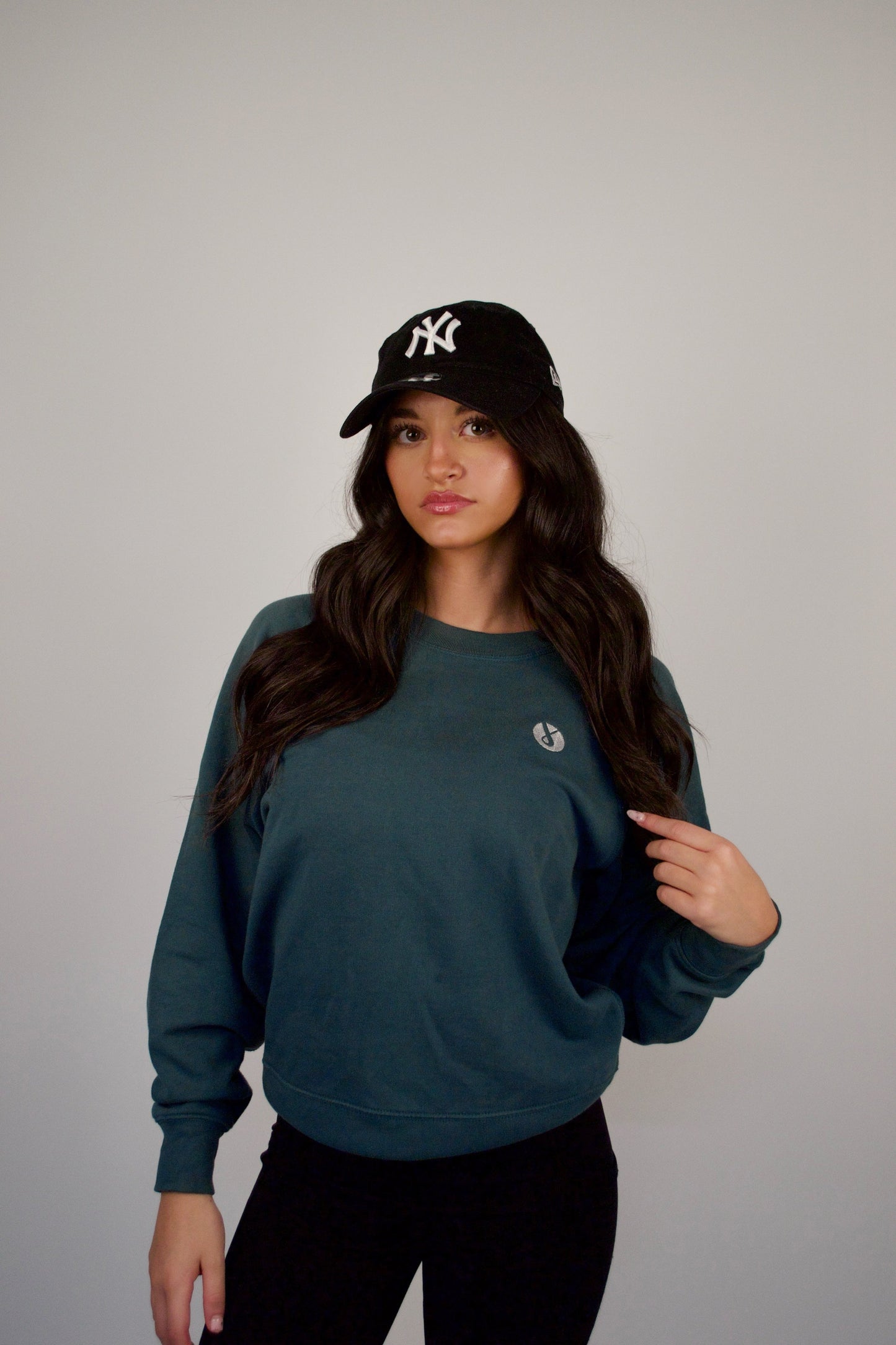 Essence Sweatshirt Sophia-2