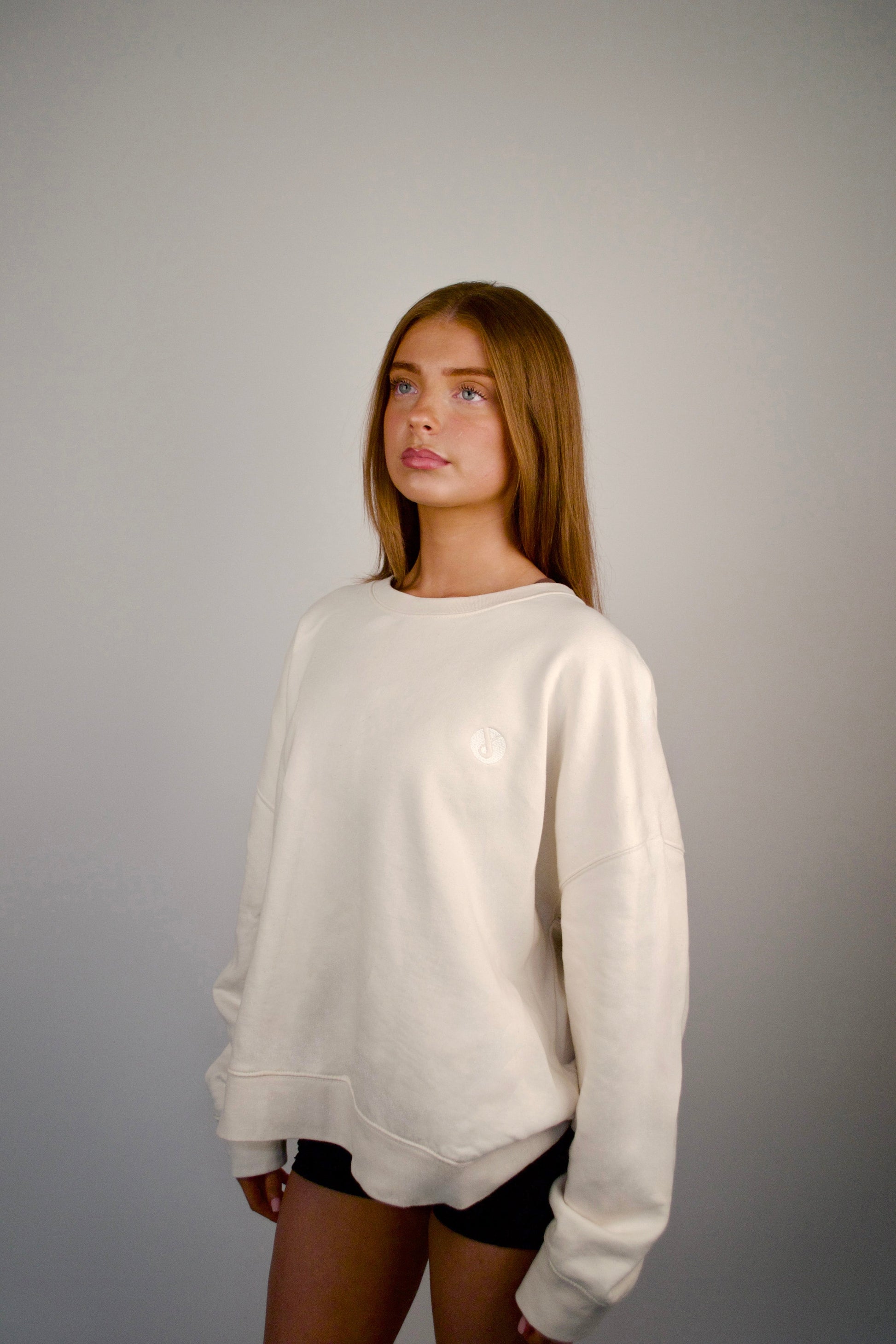 Elevate Sweatshirt Liana-2