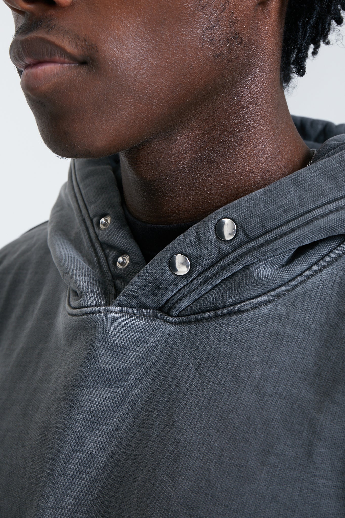 WASHED BLANK HOODIE CHARCOAL