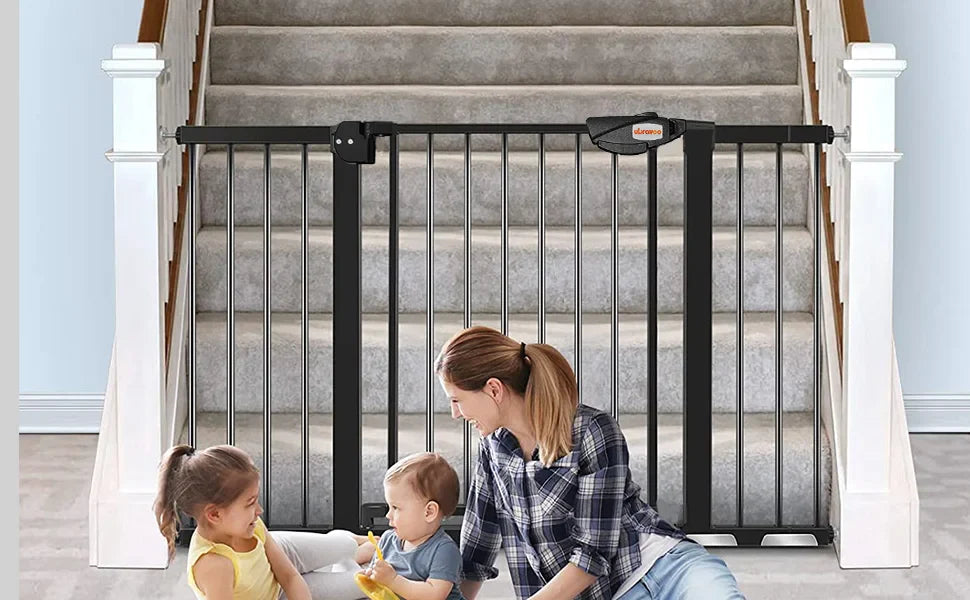 UBRAVOO Baby Gate for Doors and Stairs, Height 100 cm, Safety Pet Gate,  Automatic Closure, Triple Locking