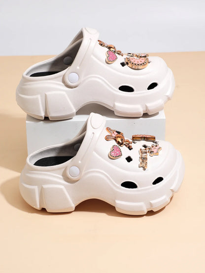 Children's hole shoes in summer, boys and girls, golden rabbits, non-slip Baotou slippers, large and medium-sized children's bea