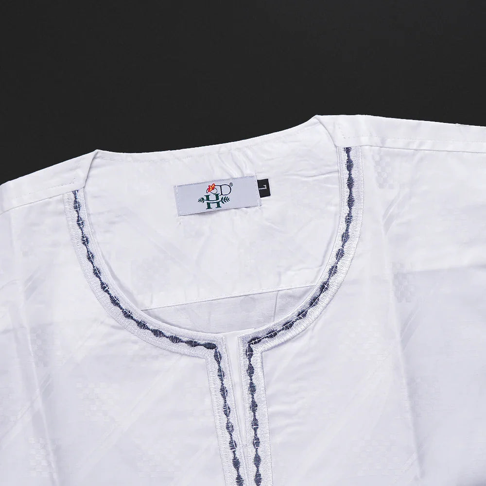 African Clothes for Men Traditional Rich Bazin Original Embroidery White Clothing Men 3 PCS Set Wedding Party Occasion 2024