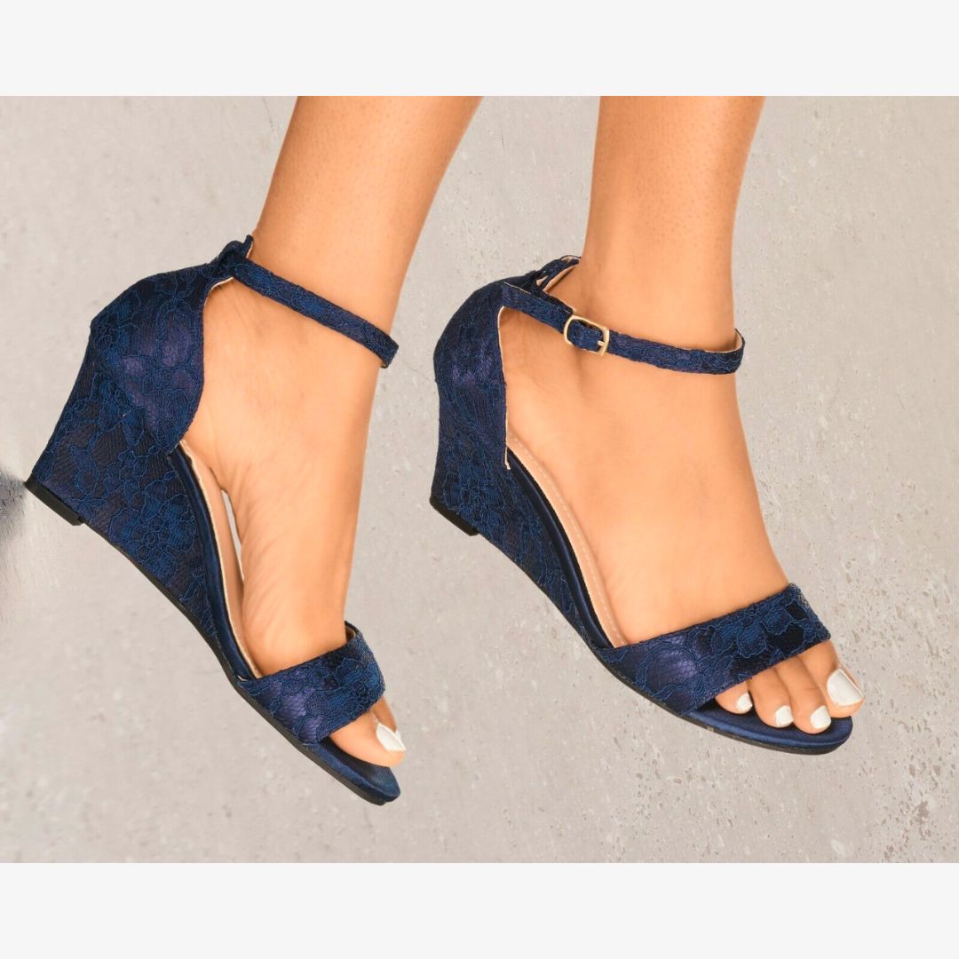 LADIES LACE EMBELLISHED LOW MID WEDGE HEEL PEEP TOE STRAPPY SANDAL SHOES 3-8