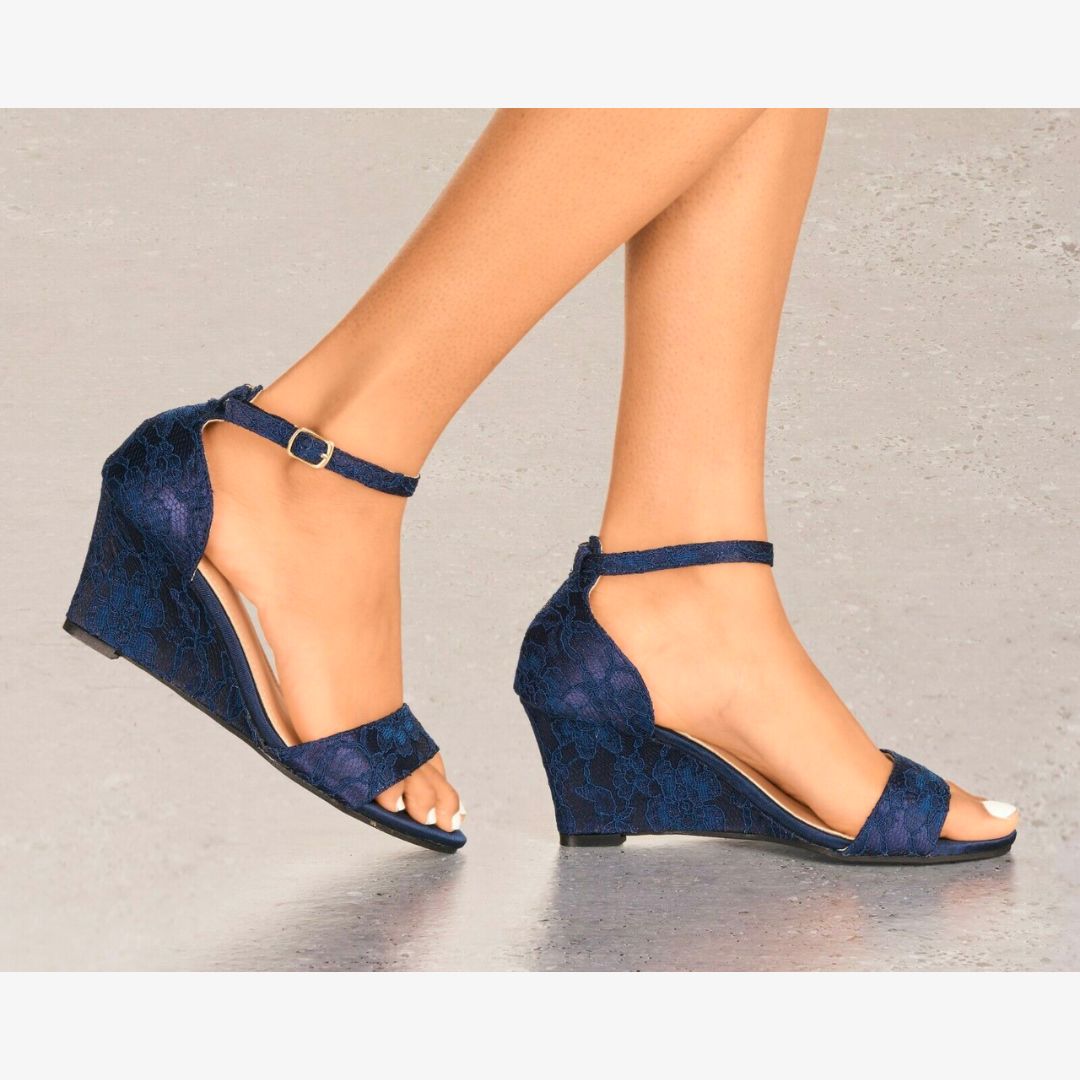 LADIES LACE EMBELLISHED LOW MID WEDGE HEEL PEEP TOE STRAPPY SANDAL SHOES 3-8