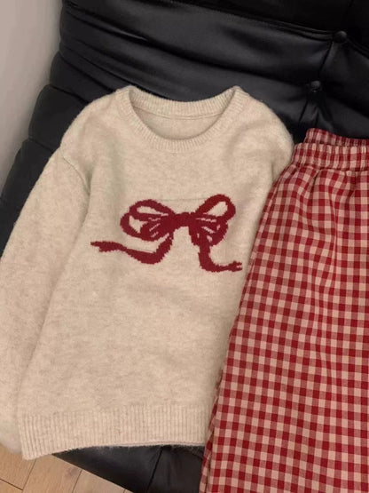 Round-neck Pullover Black Sweater With Bow Detailloose-fitting Comfy Knit Top