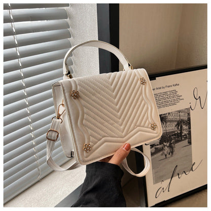 Trendy Small Square Simple Indentation Rhombus Shoulder Bag