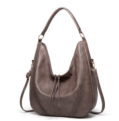 New Trend Retro Large Capacity Tote Shoulder Bag Tassel Hollow One-shoulder Casual Bag Women's Big Bag Casual Bag