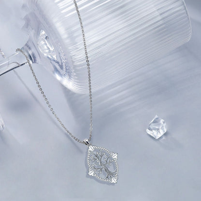 Lucky Tree Necklace Female Clavicle Chain Valentine's Day Gift