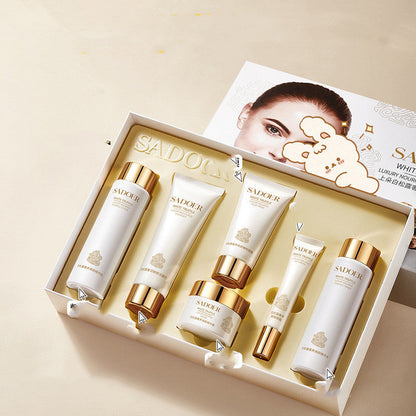 Moisturizing And Skin Rejuvenation Skin Care Product Set