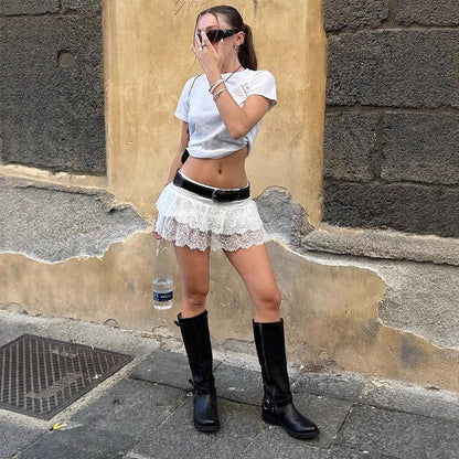 Stretchy Double-layer Lace Figure-flattering Dance Mini Skirt