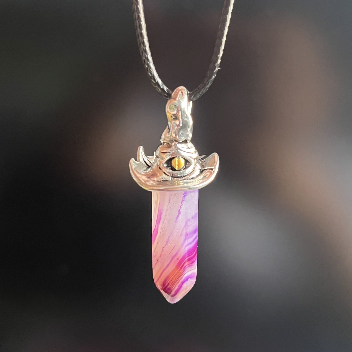Retro Natural Amethyst Hexagonal Witch Hat Pendant Necklace