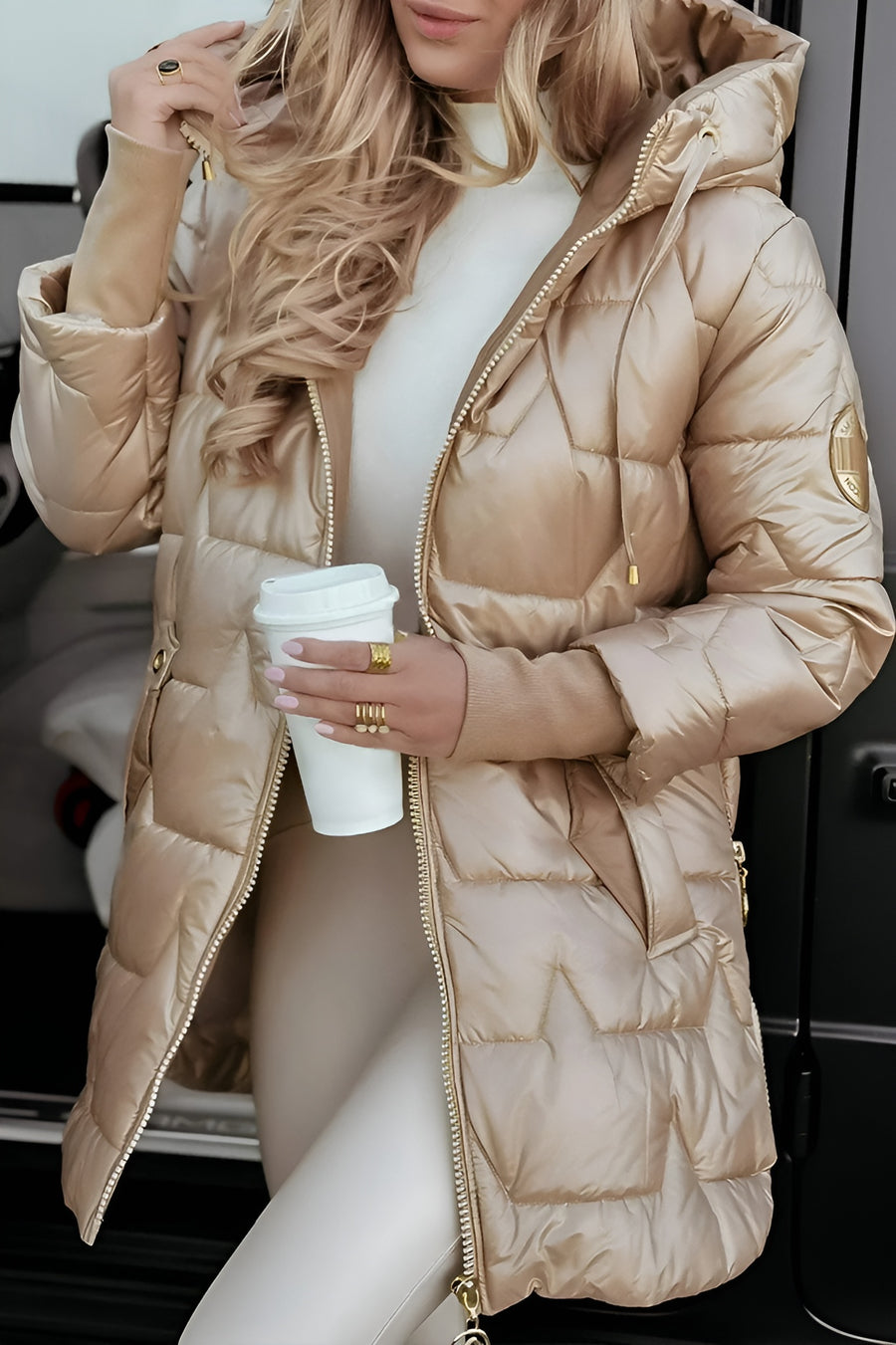 Mageina | Elegant Winter Coat With Hood And Padding