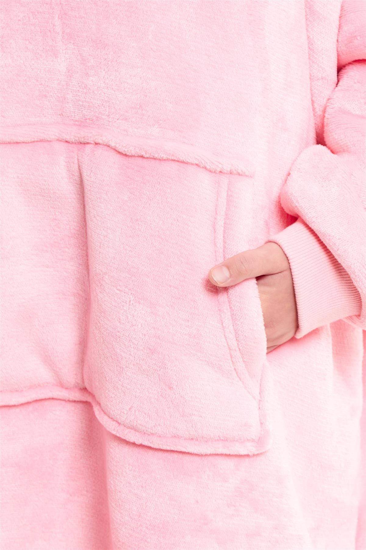 Kids Oversized Hooded Fleece Blanket with Reversible Sherpa Double Pocket Ultra-Soft Cozy Wearable Blanket for Lounging and Outdoor Ages 8-15 by Daisy Dreamer