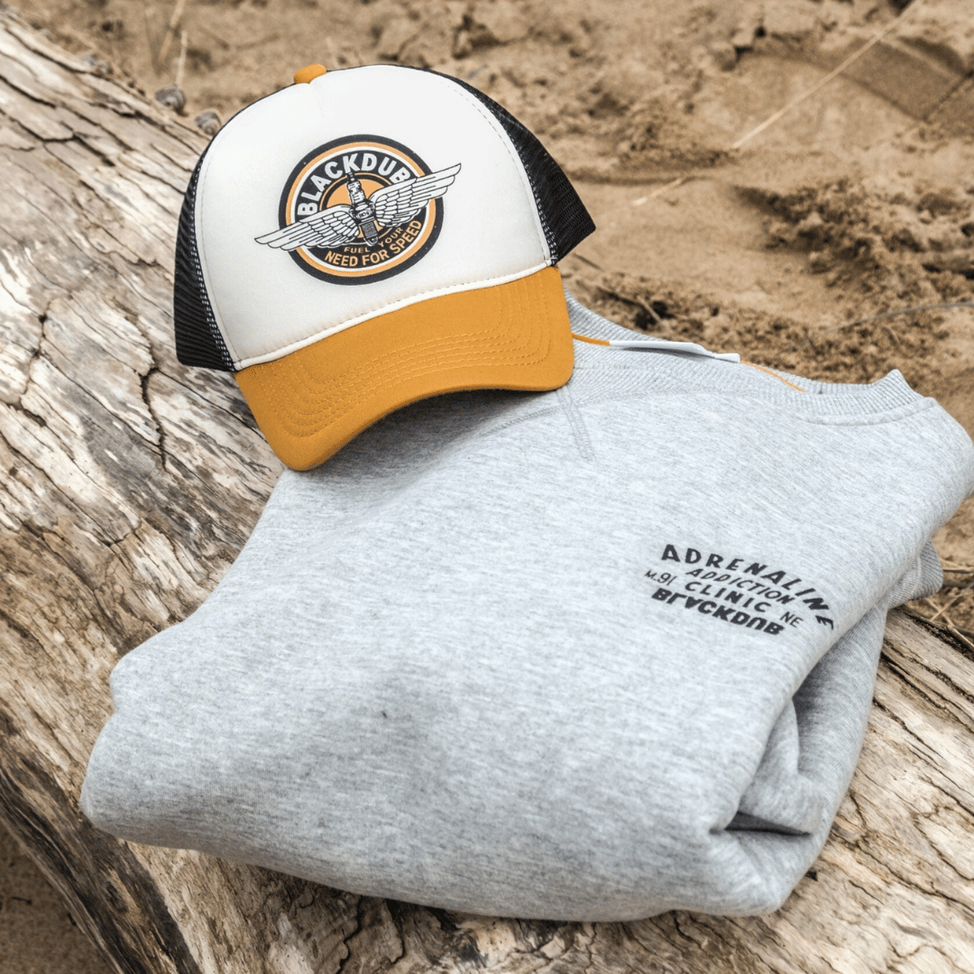 Circle Wings Cap