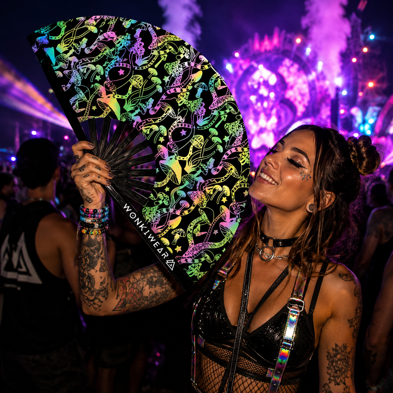 XL Festival Fan – Flash Reflective Shrooms